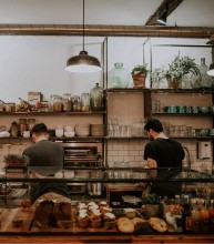 Café bar Canopée est là pour vous servir